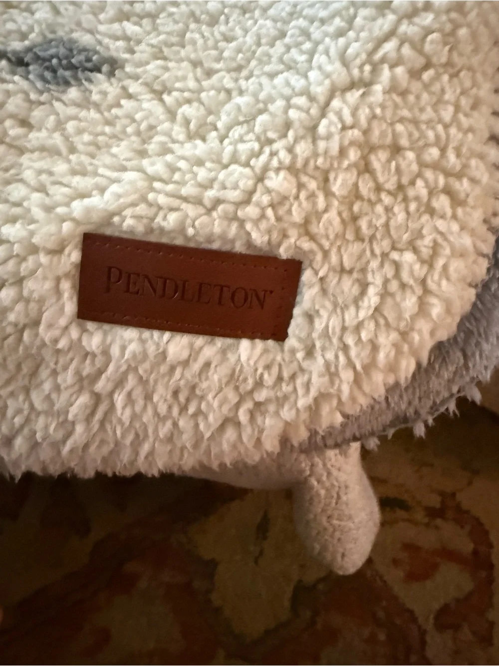 Pendleton Aztec Southwest Sherpa Fleece Throw Blanket Gray & Cream 50x70